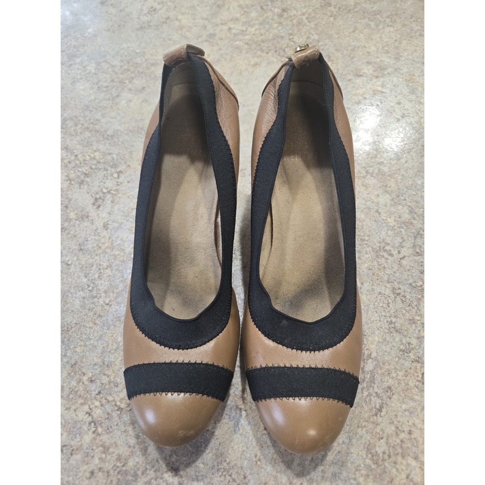 Stuart Weitzman Easily Pumps Women's Size 5 Pan Nappa Leather Round Toe Heels